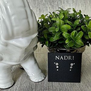 Nadari Crawler Earring